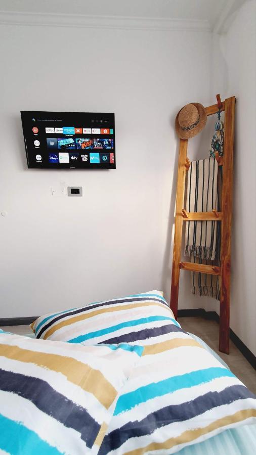 Departamento Centrico Crespo Apartment